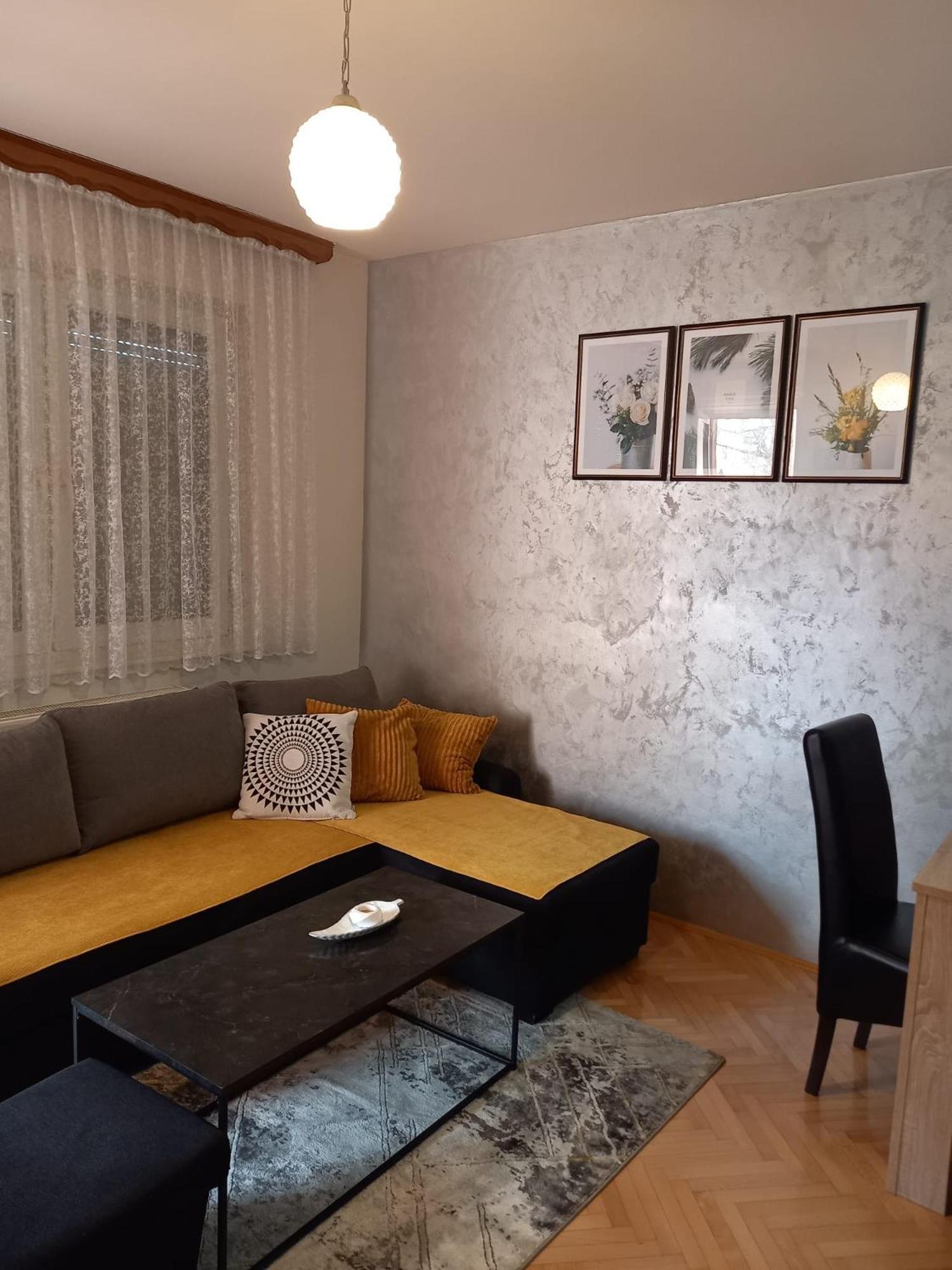 Apartman Central Bijeljina Exterior foto